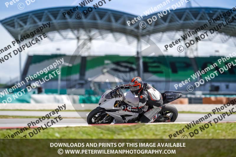 Sepang;event digital images;motorbikes;no limits;peter wileman photography;trackday;trackday digital images